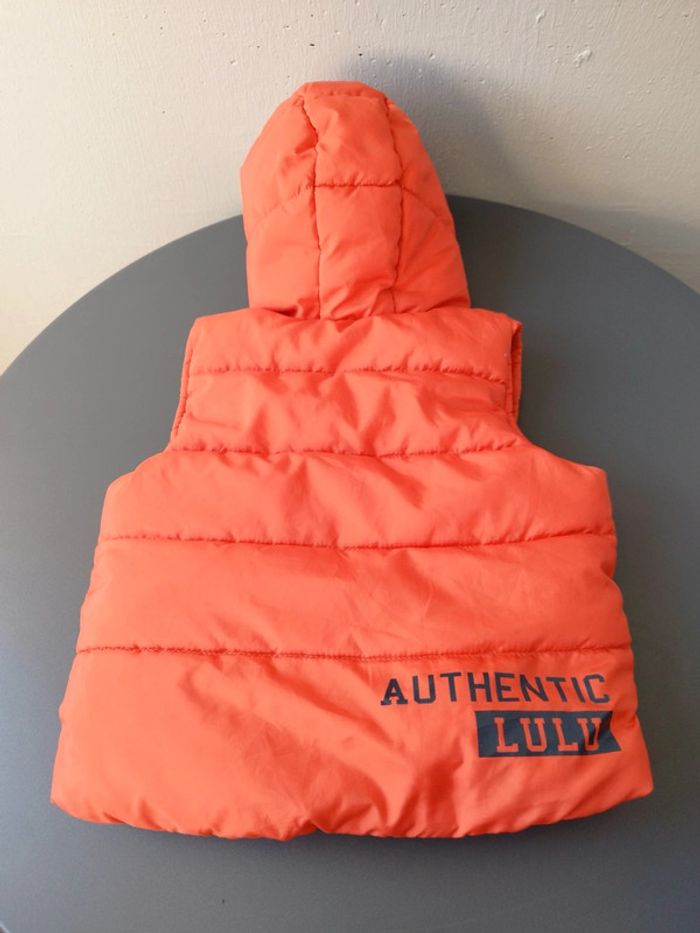 Manteau doudoune sans manche garçon taille 6 mois - photo numéro 2