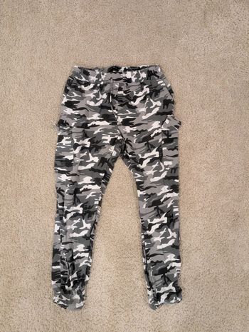 Bas de jogging gris militaire