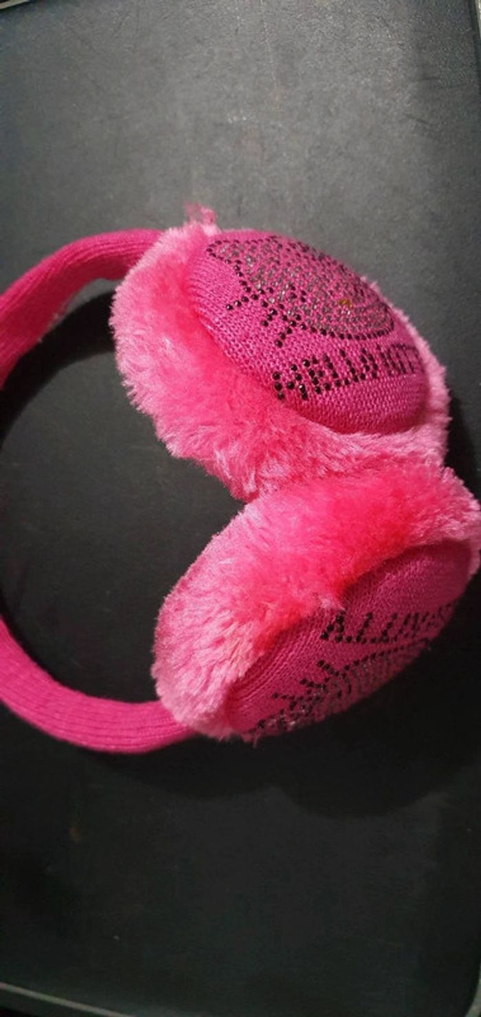 Cache oreilles hello kitty - photo numéro 2