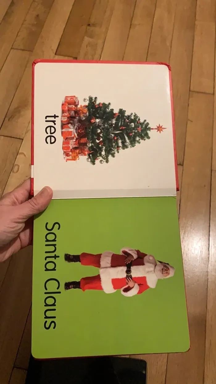 Livre baby first christmas - photo numéro 8