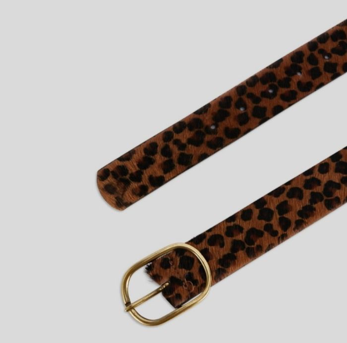 Ceinture en cuir - motif léopard