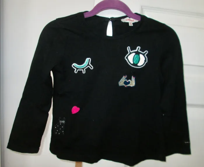 tee shirt