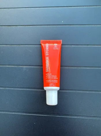 Sérum visage après soleil summer stories