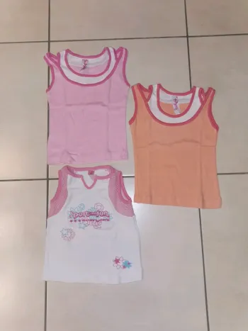Lot débardeur 2 ans 26 mois