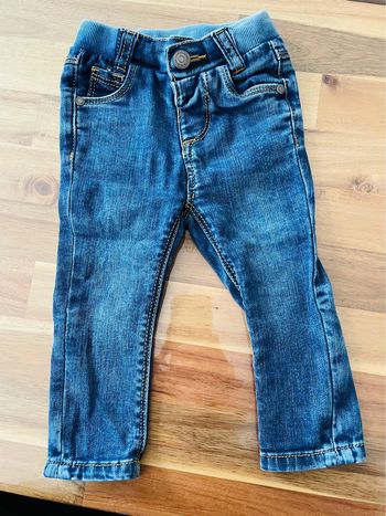 Jean 6 mois