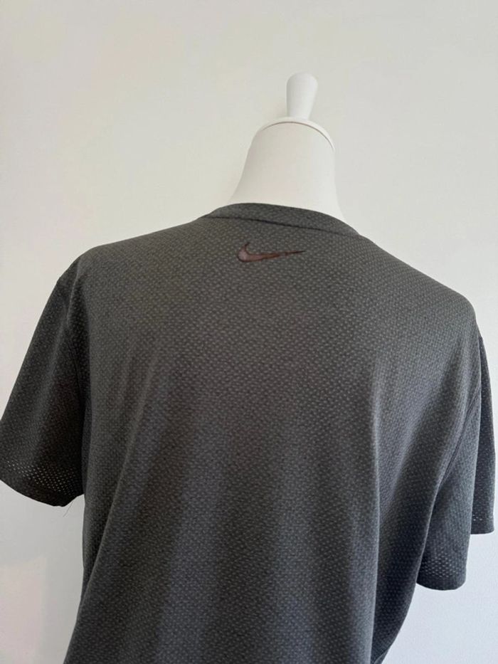 T-shirt de sport Nike homme gris taille L Dri-Fit - photo numéro 4