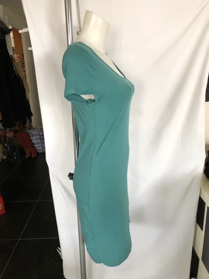 Robe turquoise à manches courtes H&M en coton taille 38 / M neuve avec étiquette. - photo numéro 5