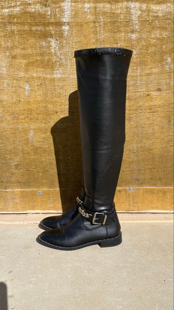 Bottes cuissardes en cuir vegan noires Zara