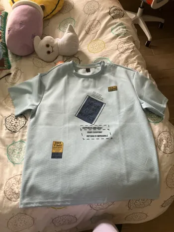T shirt bleu