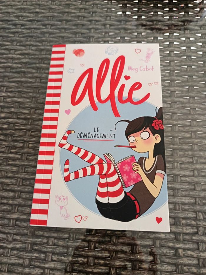 Lot des 3 premiers tomes Allie - photo numéro 2