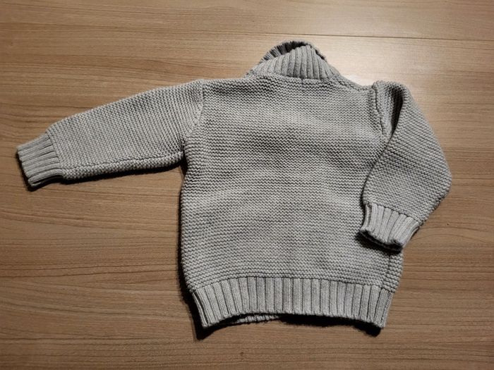 Gilet taille 6 mois (63-69 cm) - photo numéro 2