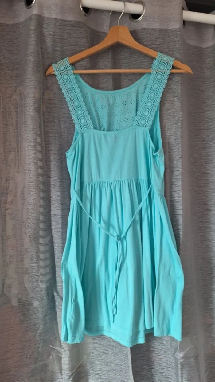 Robe d'été vert d'eau - photo numéro 3