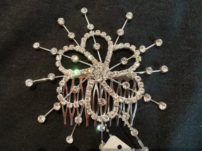 Broche peigne cheveux pince mariage soirée strass brillant Fleur