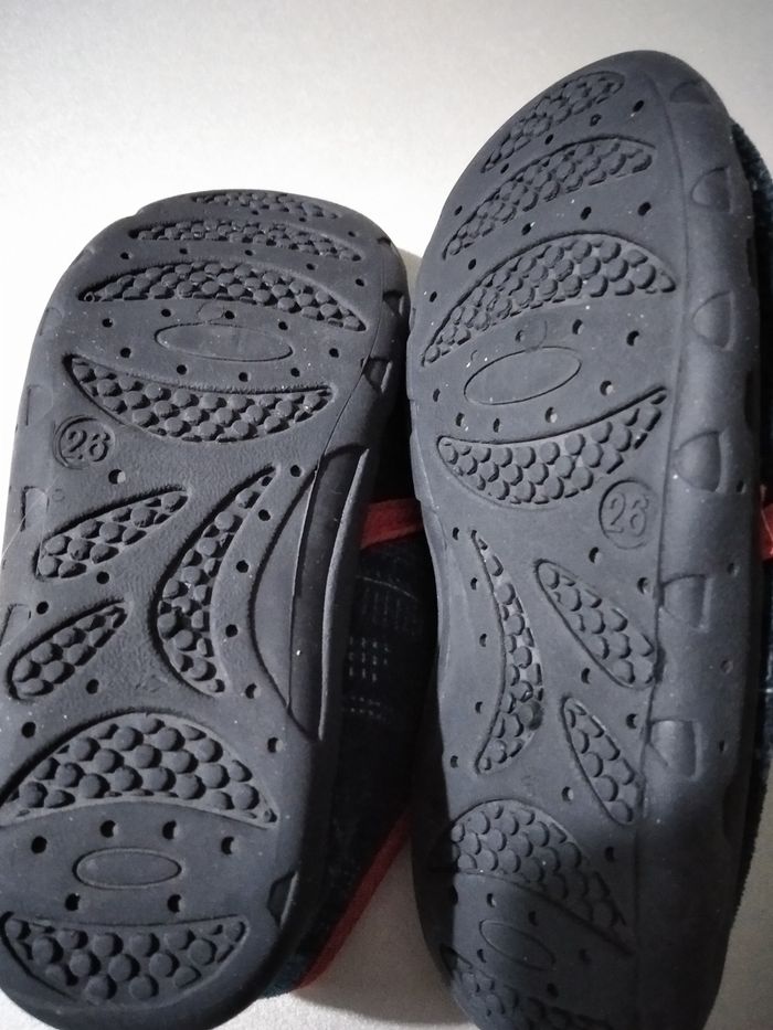 Pantoufles Spiderman - photo numéro 3