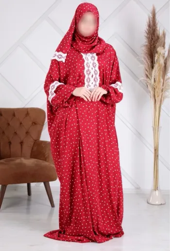 Robe de prière rouge à cœur blanc neuve