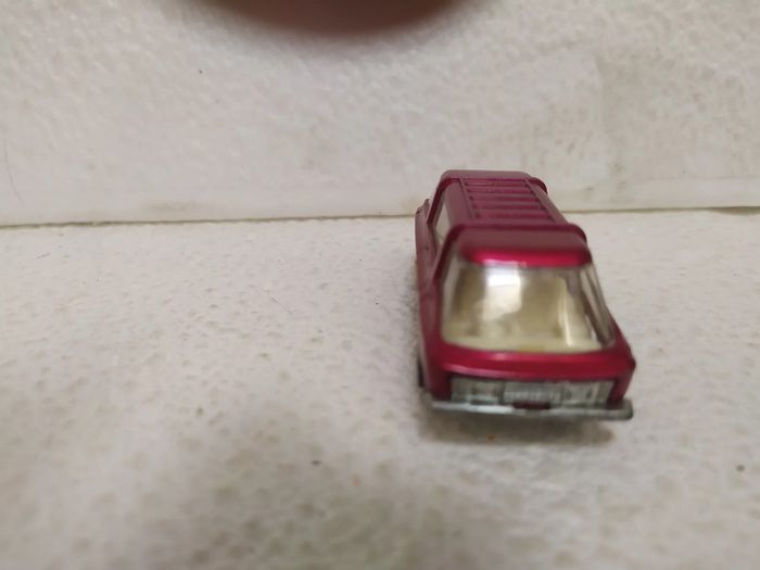 petite voiture métal inter city commuter matchbox - photo numéro 2