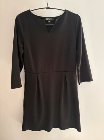 Robe noire NewCo
