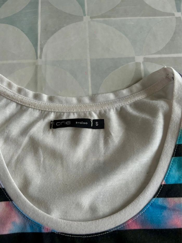T shirt homme 36 / S Gémo - en très bon état - photo numéro 3