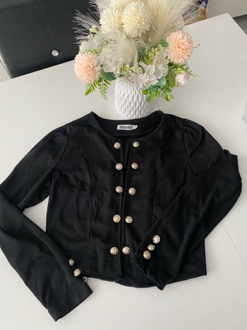 Veste  ( attention bien lire l’annonce )