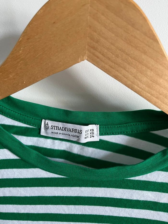 T-shirt Stradivarius - photo numéro 2