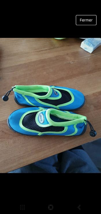 Chaussures plage et eau  neuves