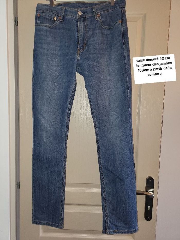 Jean levis