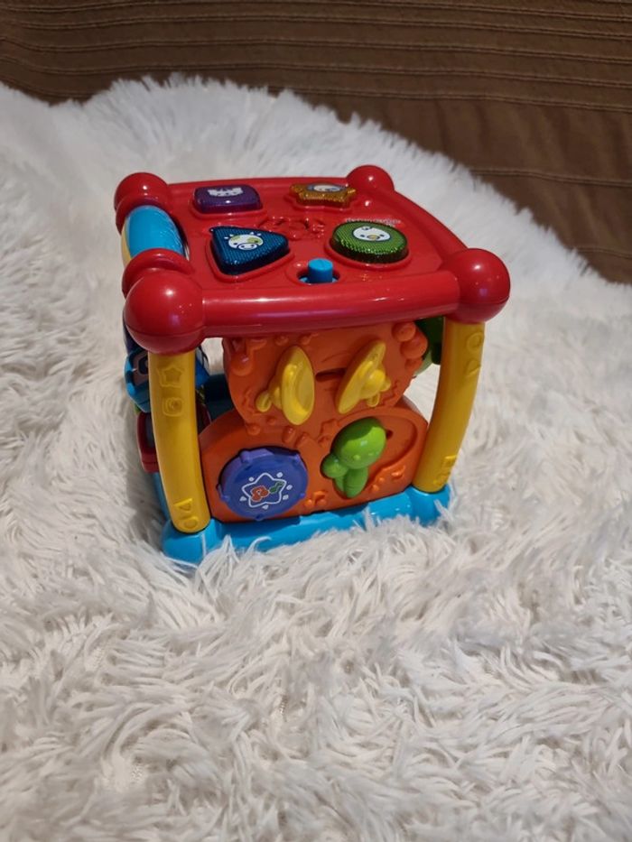Baby cube d'éveil vtech - photo numéro 3