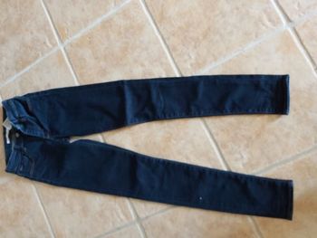 Jean Levi's neuf taille 32