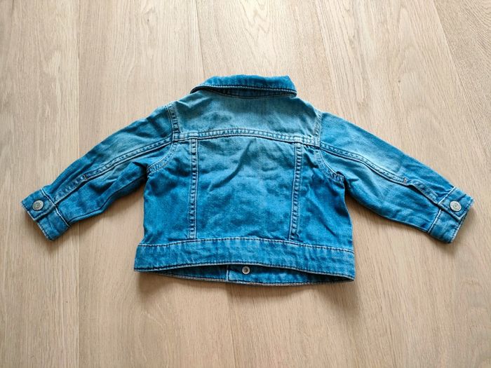 Veste en jeans - Taille 9 mois - photo numéro 2
