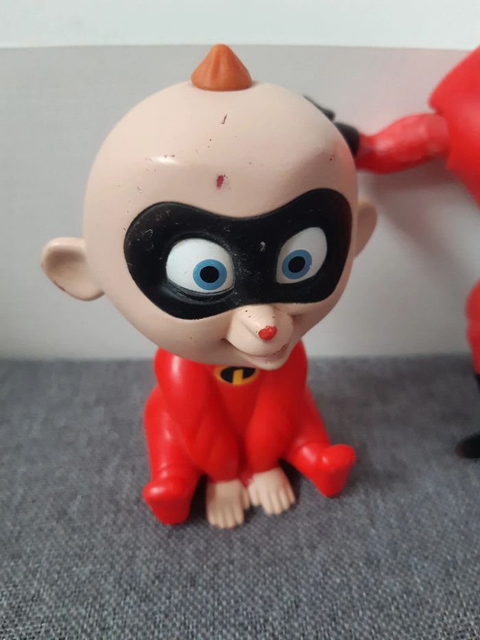 Lot de 2 figurines Disney / Pixar McDonald's Les Indestructibles - photo numéro 2