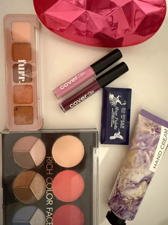 lot maquillage - photo numéro 3