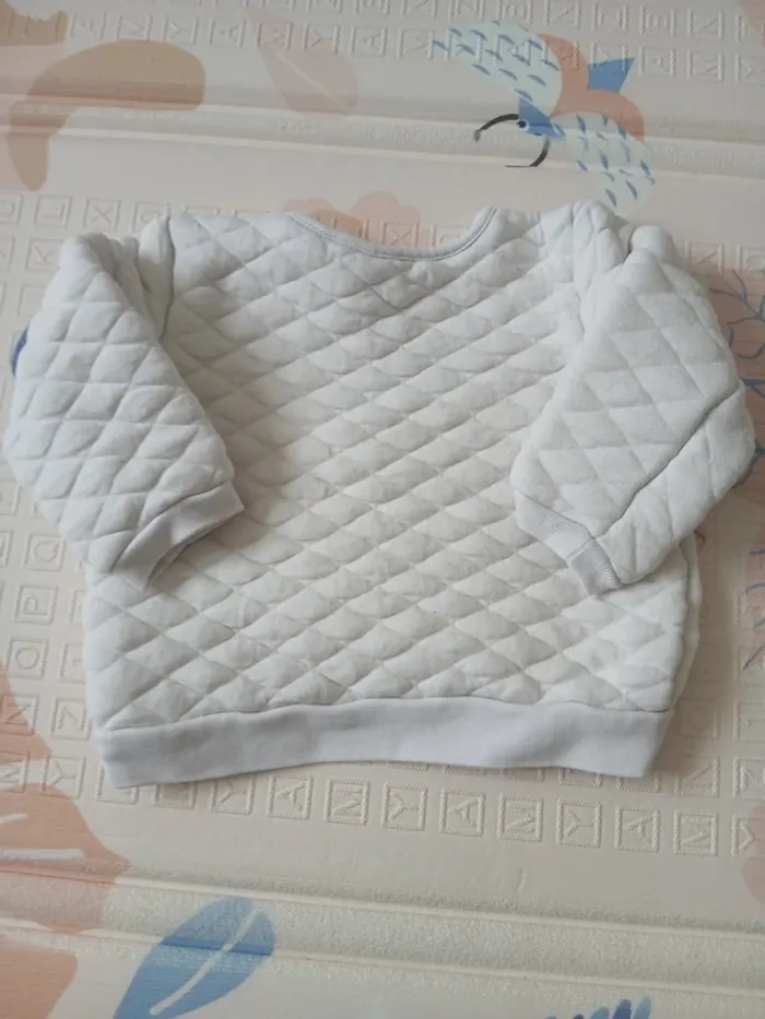 Pull chaud - photo numéro 2