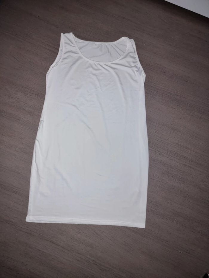 Robe blanche - photo numéro 2