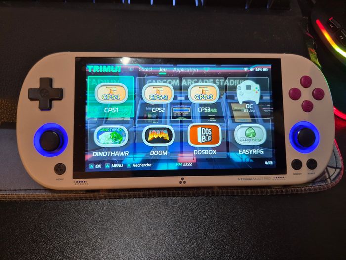 Console retrogaming Trimui Smart Pro avec 5000 jeux