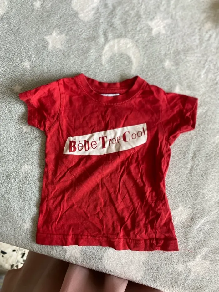 Teeshirt rouge 12 mois