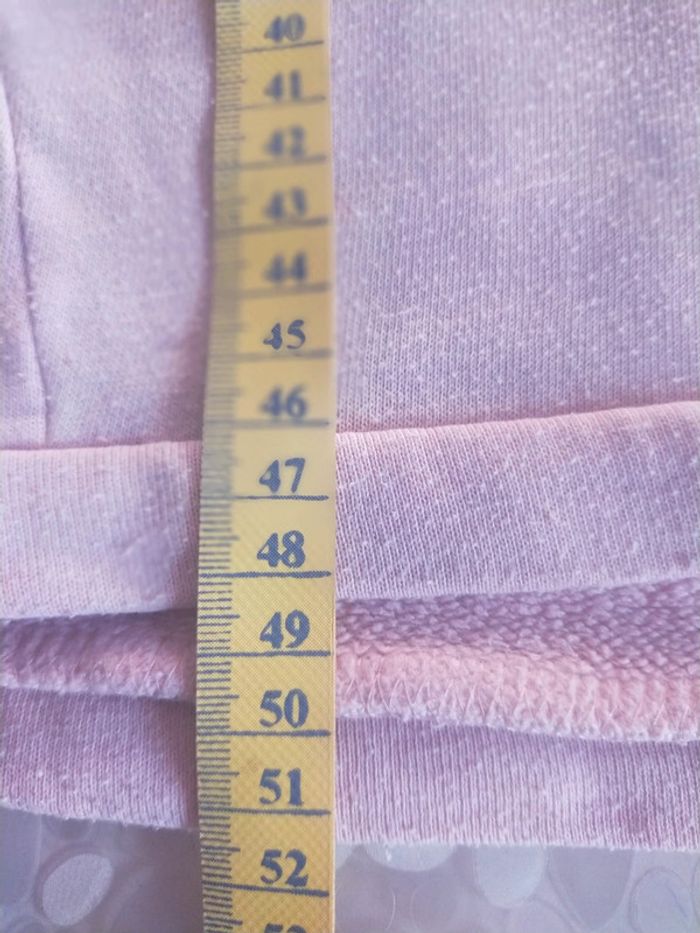 Pull a capuche rose Kiabi 10 ans . - photo numéro 9