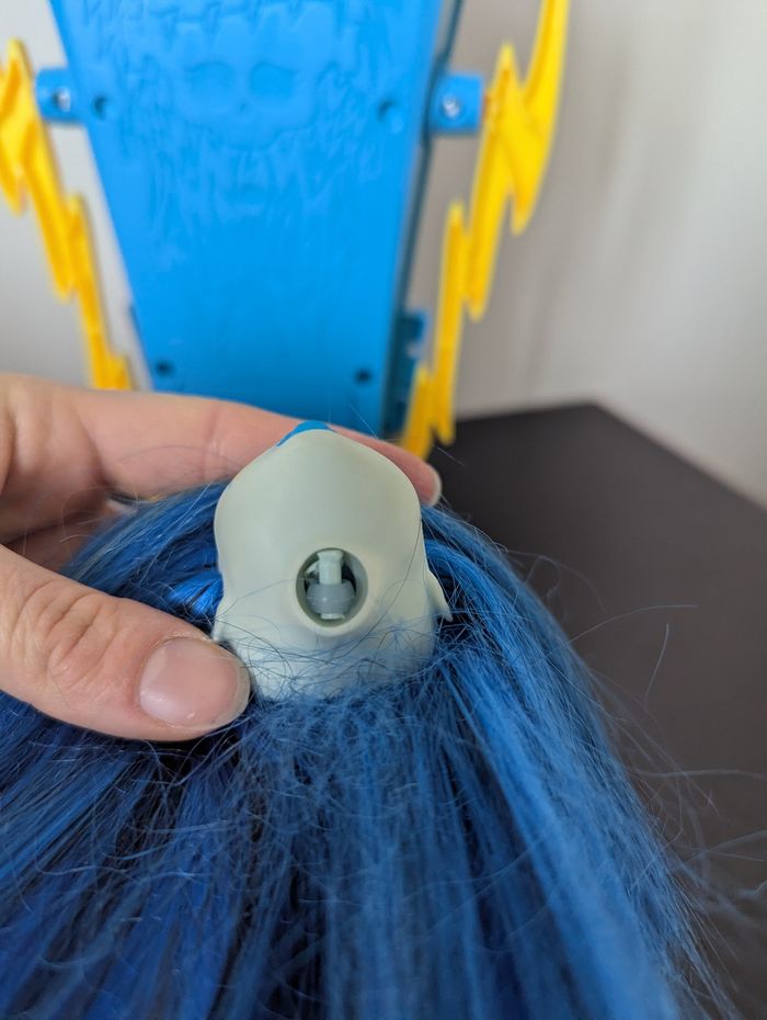 Chambre recharge poupée Monster high Frankie freaky fusion - photo numéro 5