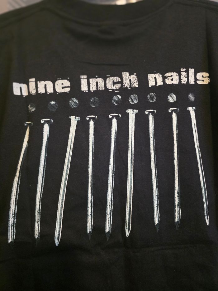 T-shirt rétro NIN nine inch nails rock vintage L - photo numéro 4