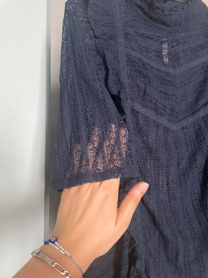 Blouse à manche courtes marine broderie - photo numéro 3
