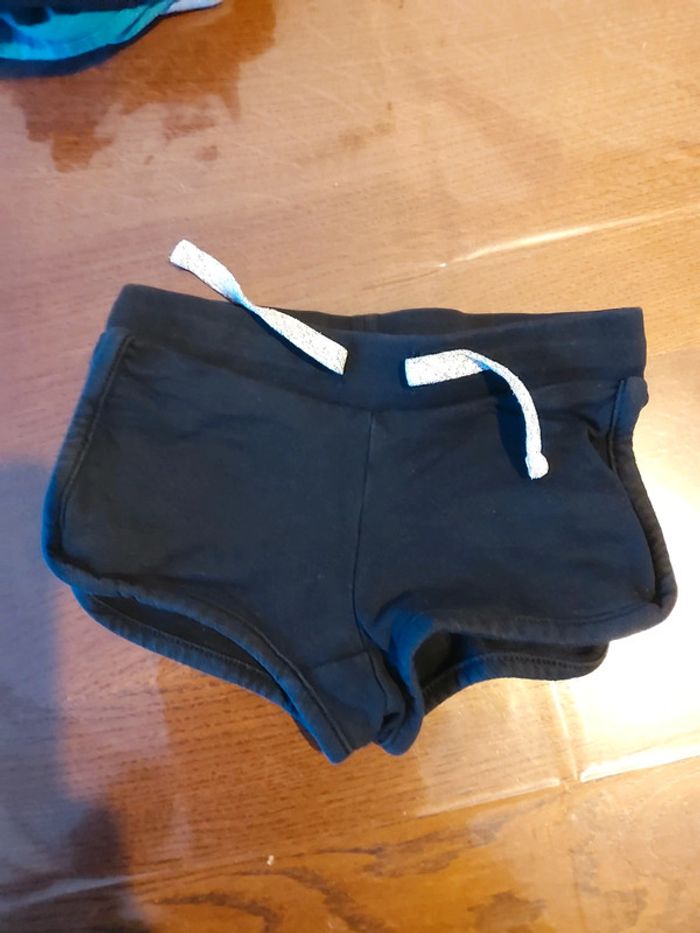 Short fille 3 ans