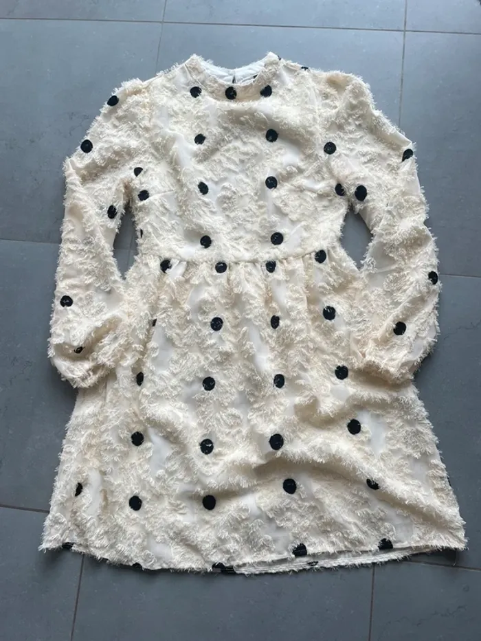 Robe chic originale froufrou - photo numéro 3