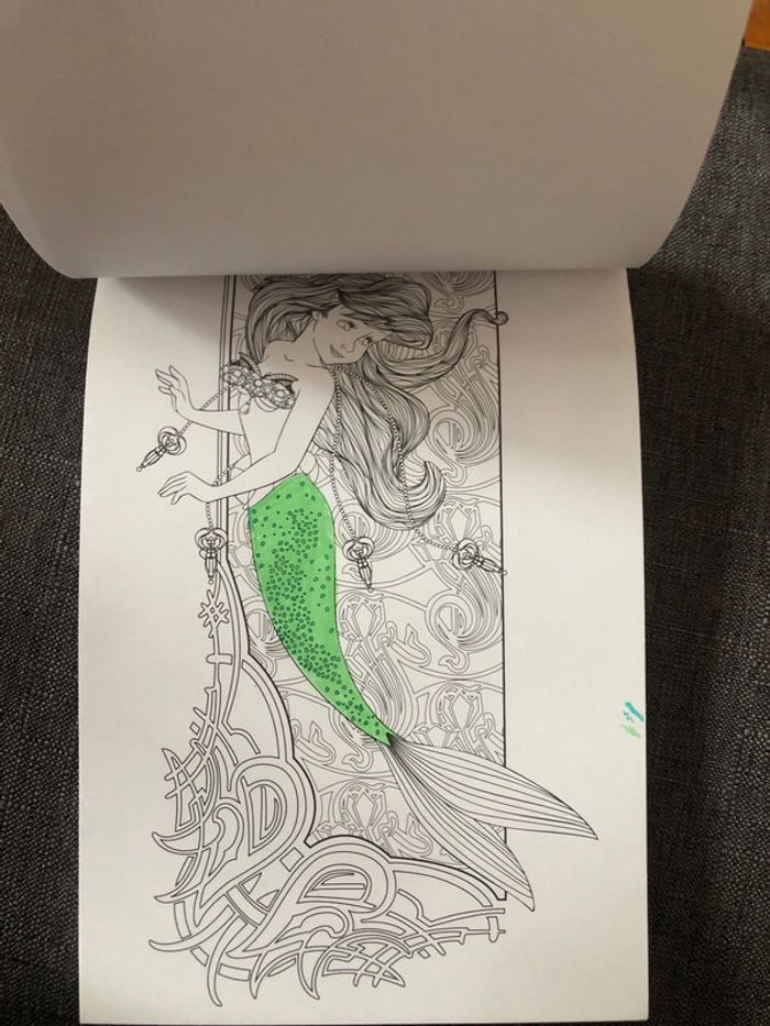 Livre de coloriage disney petit bloc grands classiques - photo numéro 3