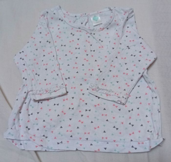 T-shirt blanc m.l / 3 mois - photo numéro 2
