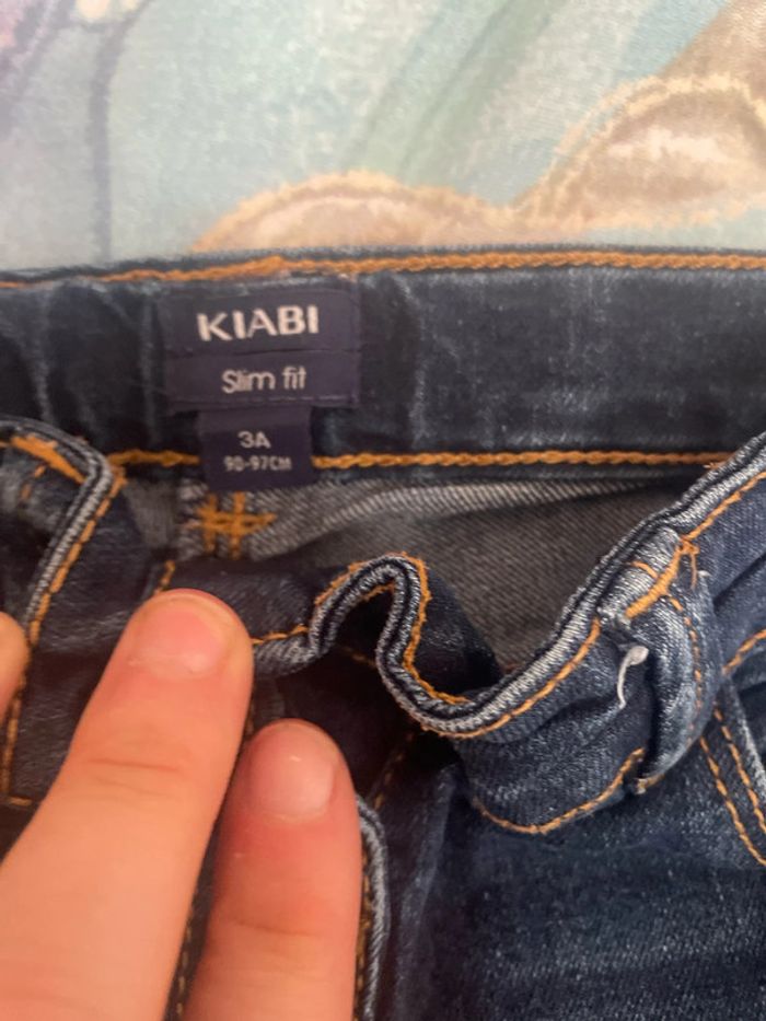 Jean fille bleu slim Kiabi 3 ans - photo numéro 2