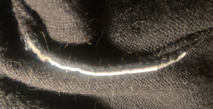 Pull noir - photo numéro 6