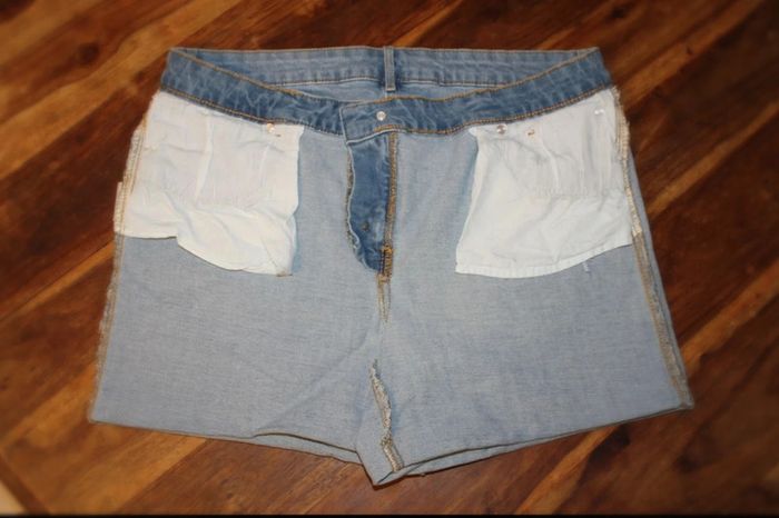 Short jean’s  – Bleu clair – Esmara - 44 - photo numéro 4