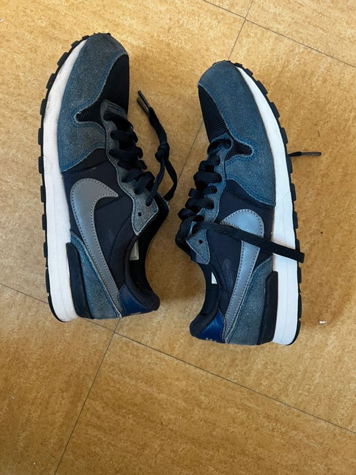 Nike 37,5 bon état
