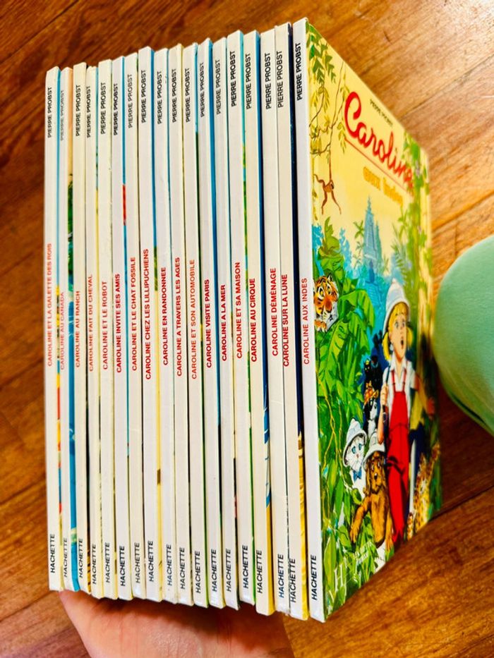 Lot superbe de 18 livres Caroline complets bon état Pierre Probst albums - photo numéro 7