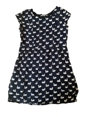 Petite robe à motif cygnes La Fée Maraboutée taille 42