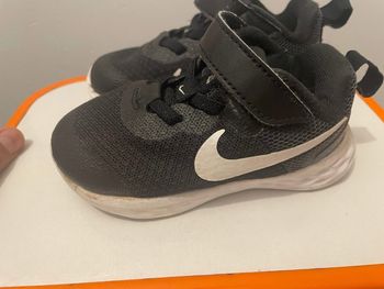 Basket Nike mixte p 22